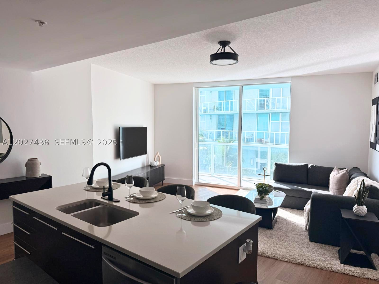 1900 N Bayshore Dr #1417, Miami FL 33132
