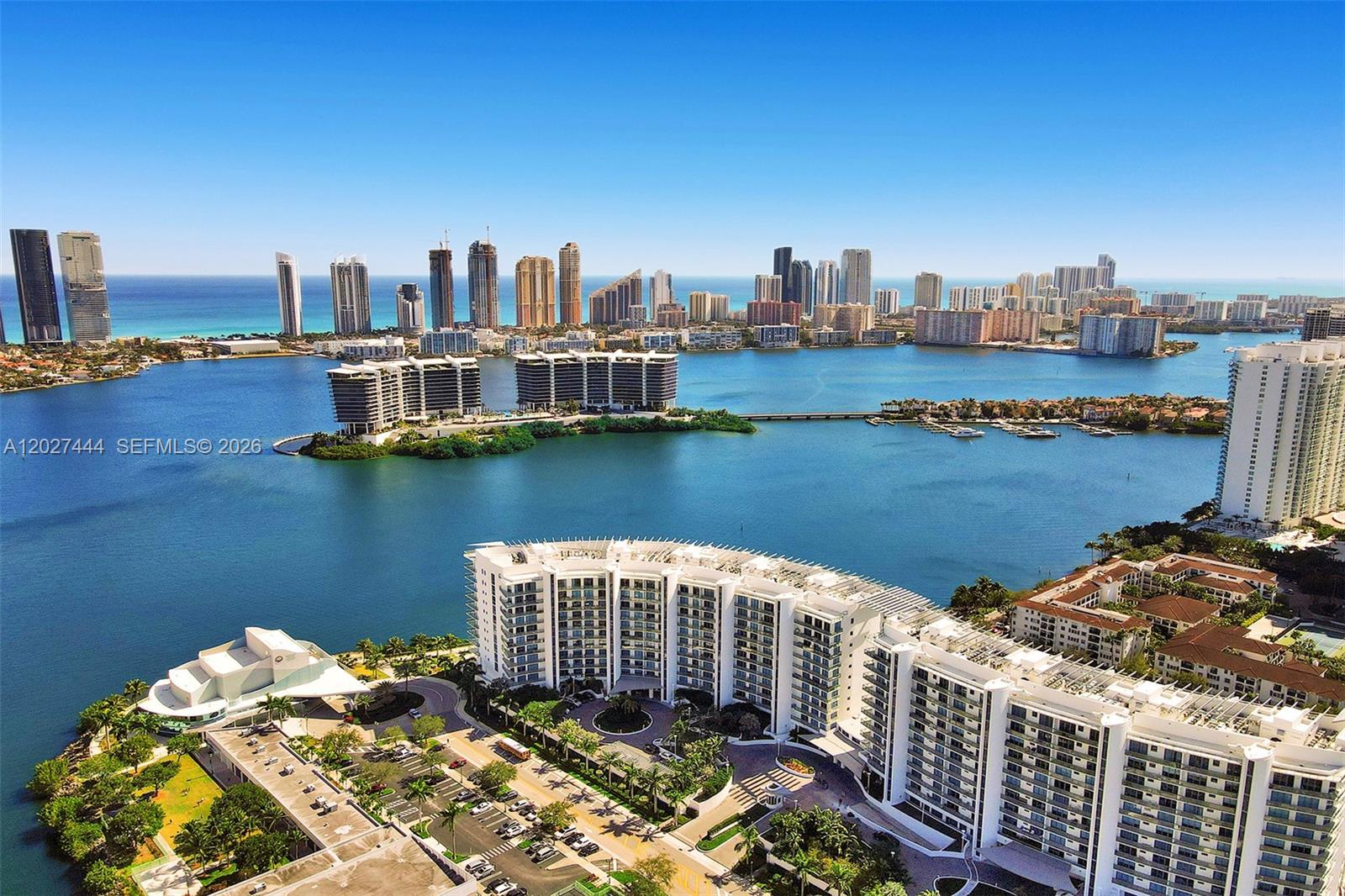 3330 NE 190th St #2411, Aventura FL 33180