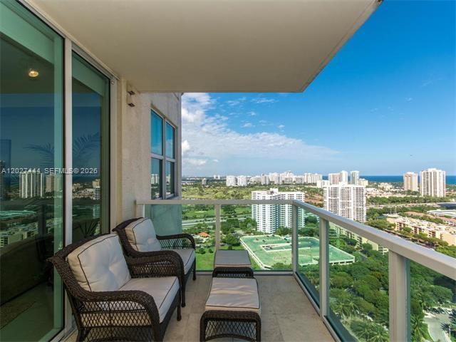 3330 NE 190th St #2411, Aventura FL 33180