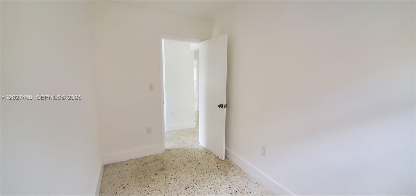 1032 SW 10th St, Miami FL 33130