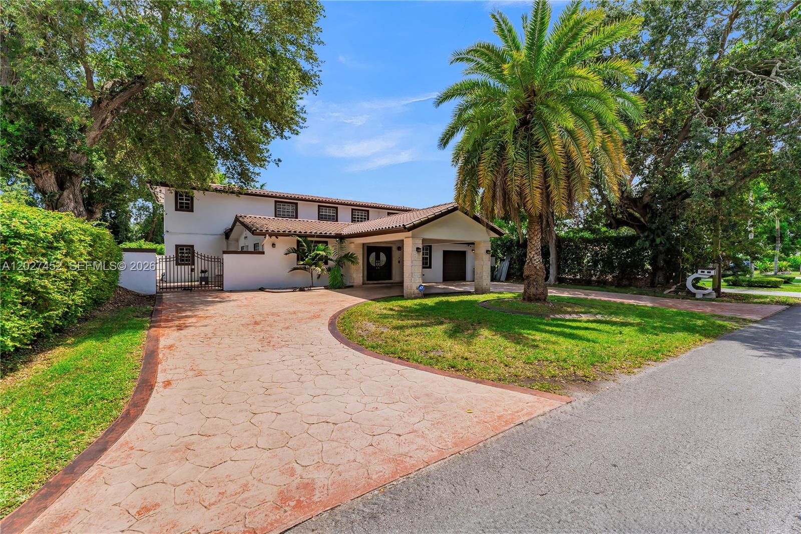 6284 SW 26th St, Miami FL 33155