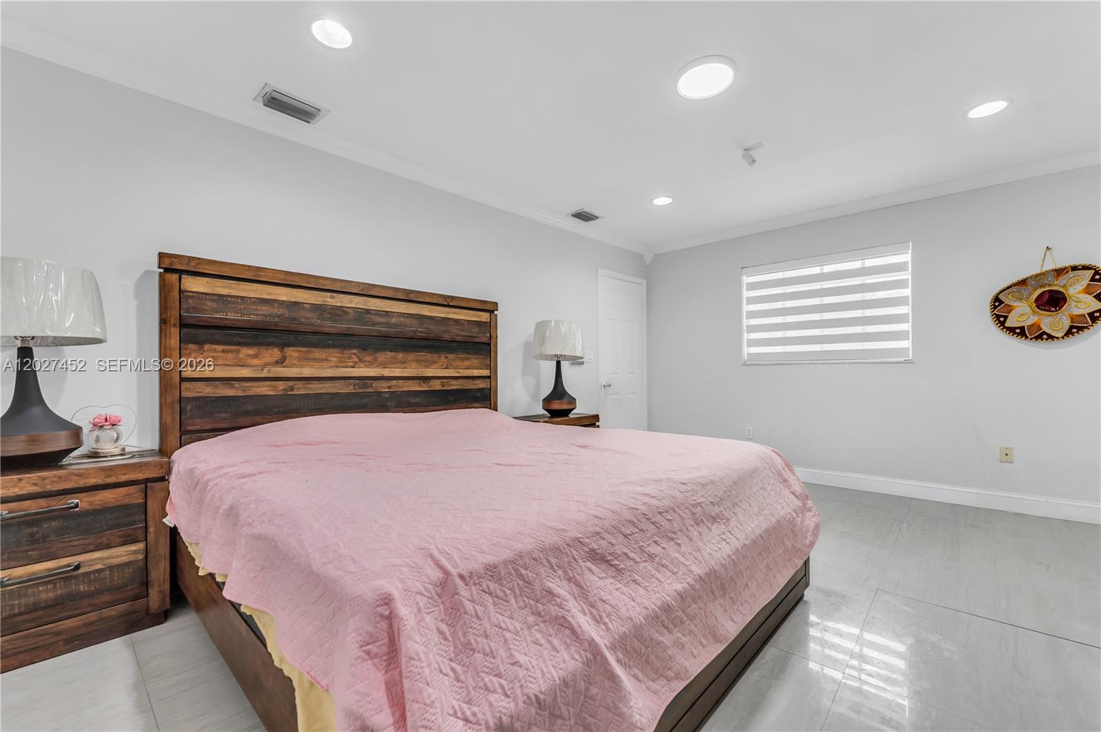6284 SW 26th St, Miami FL 33155
