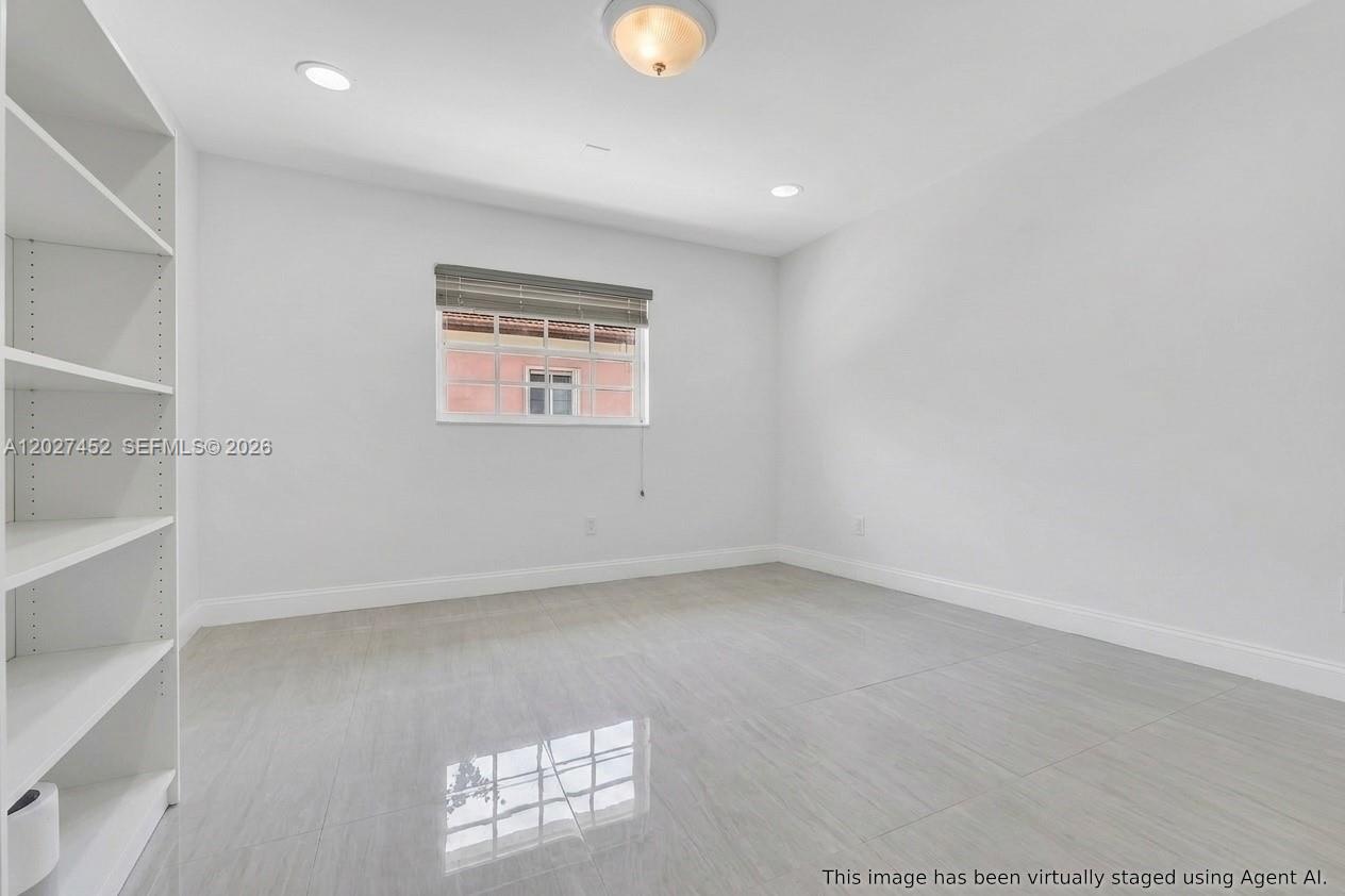 6284 SW 26th St, Miami FL 33155