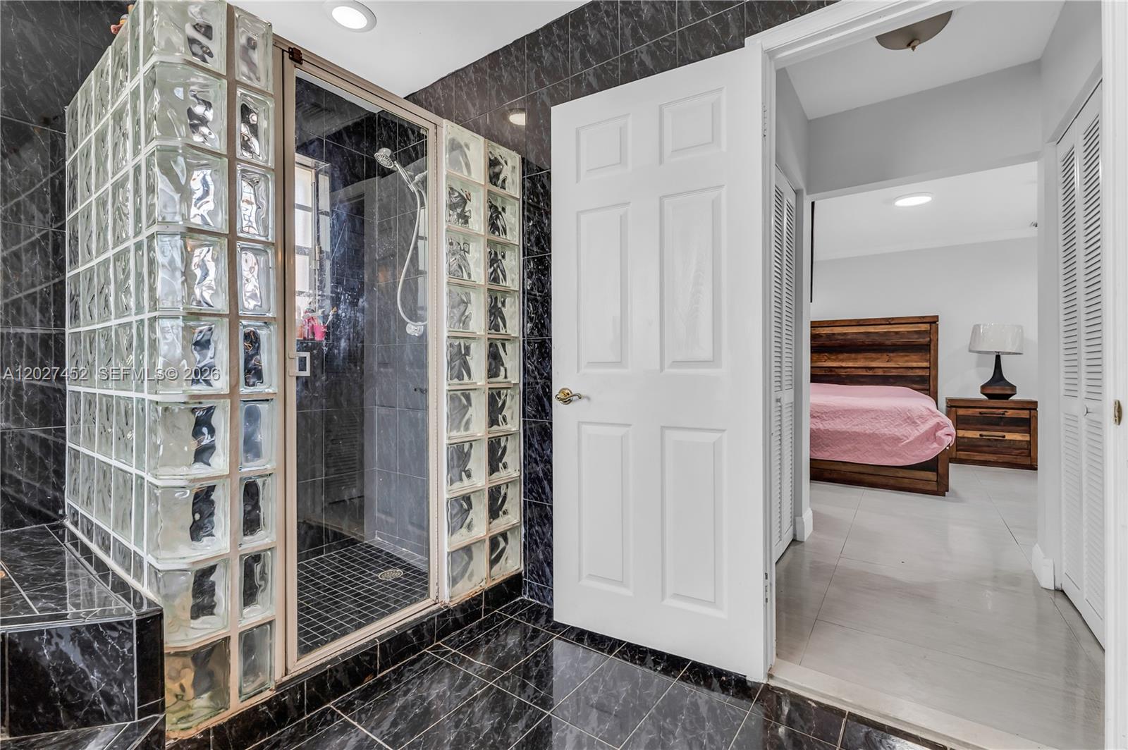 6284 SW 26th St, Miami FL 33155