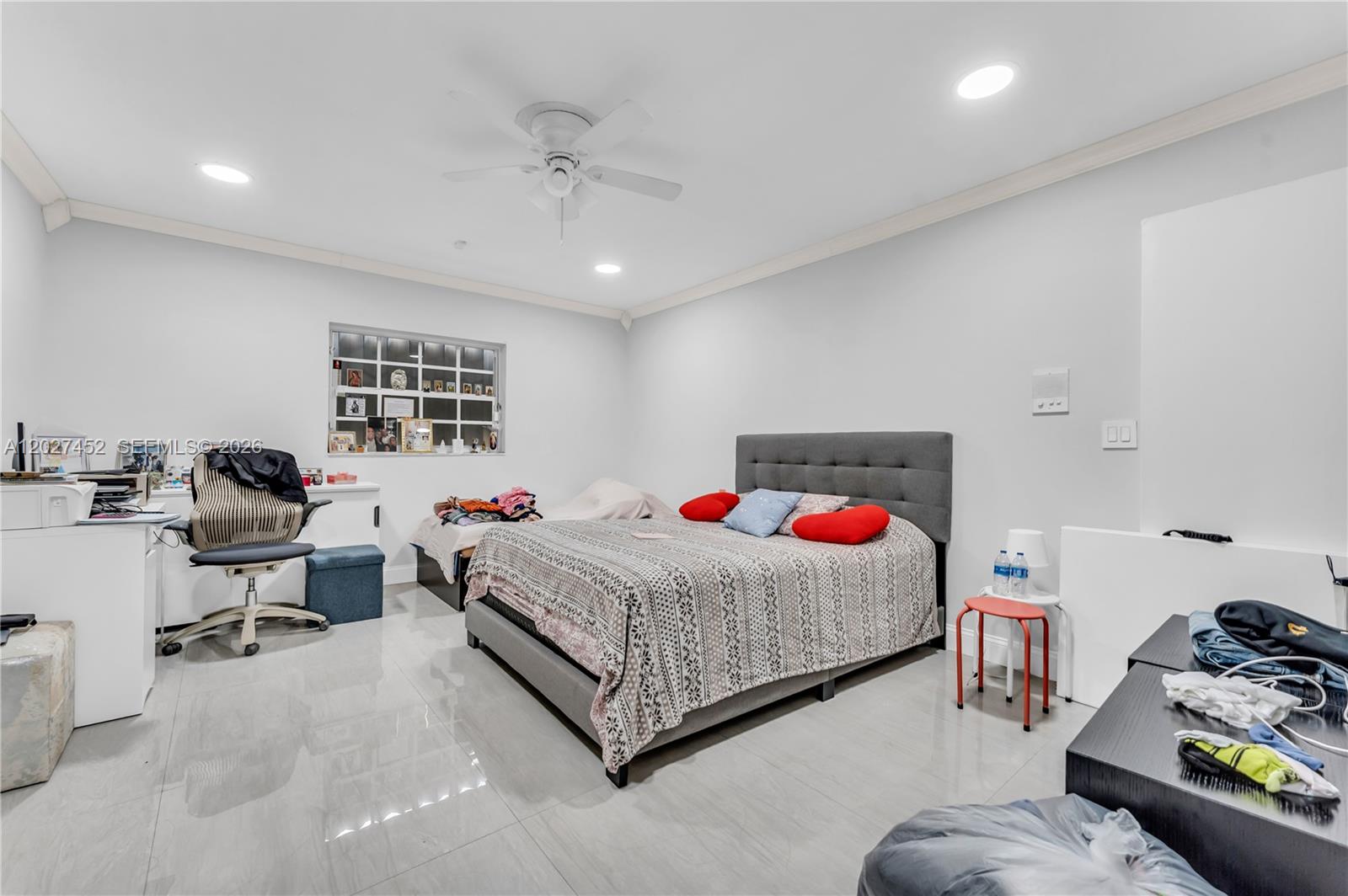 6284 SW 26th St, Miami FL 33155
