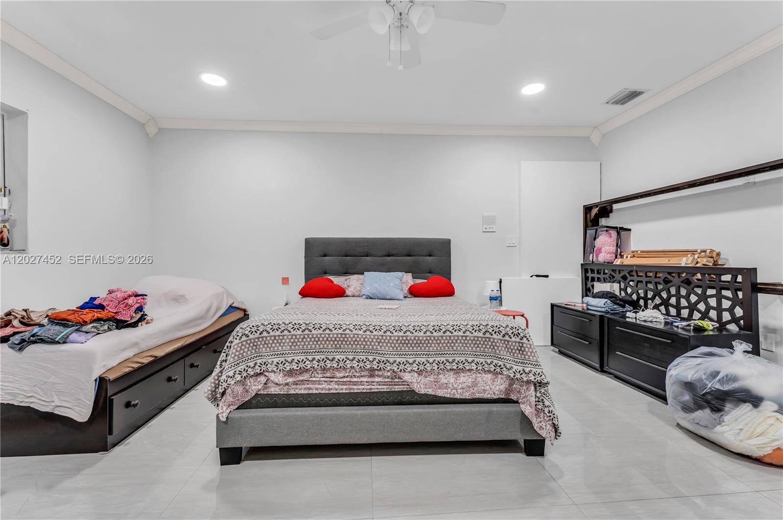 6284 SW 26th St, Miami FL 33155
