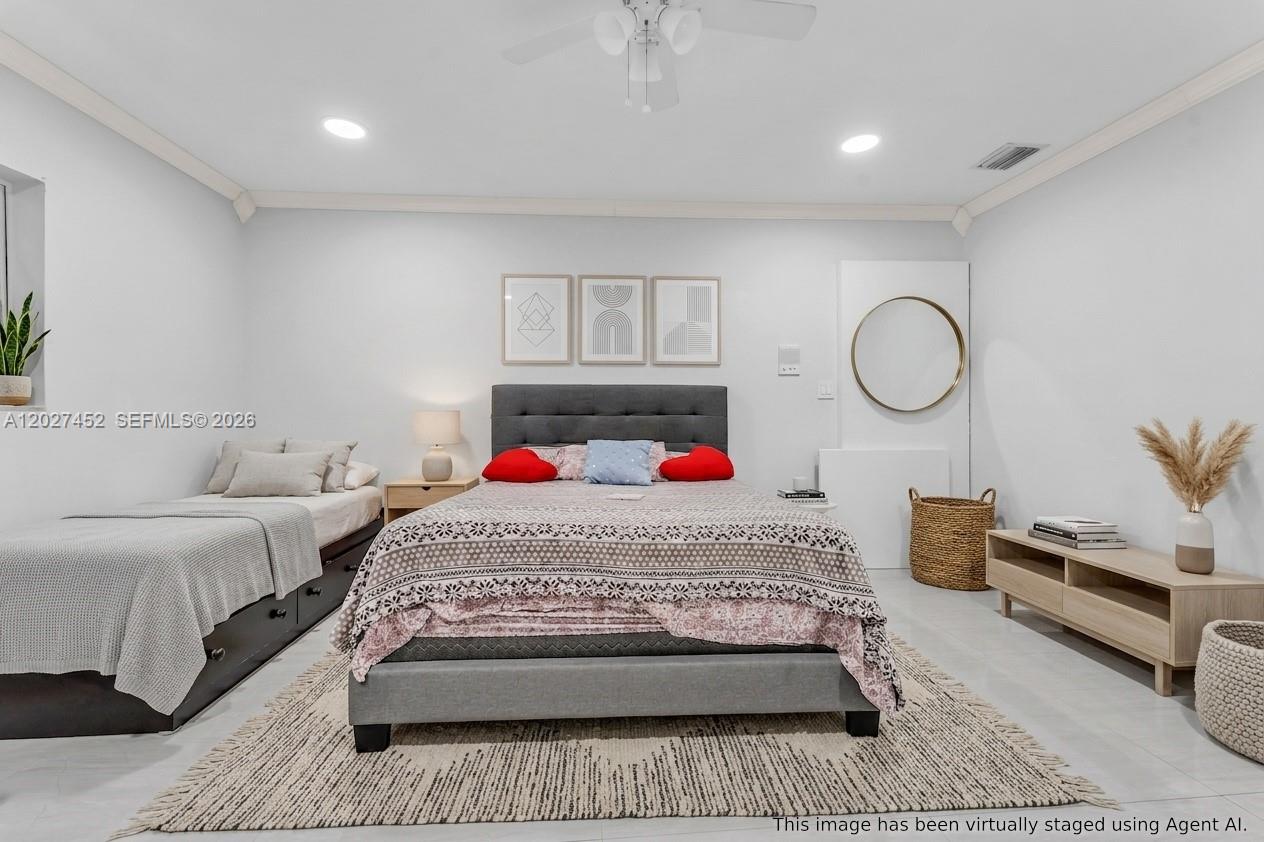 6284 SW 26th St, Miami FL 33155