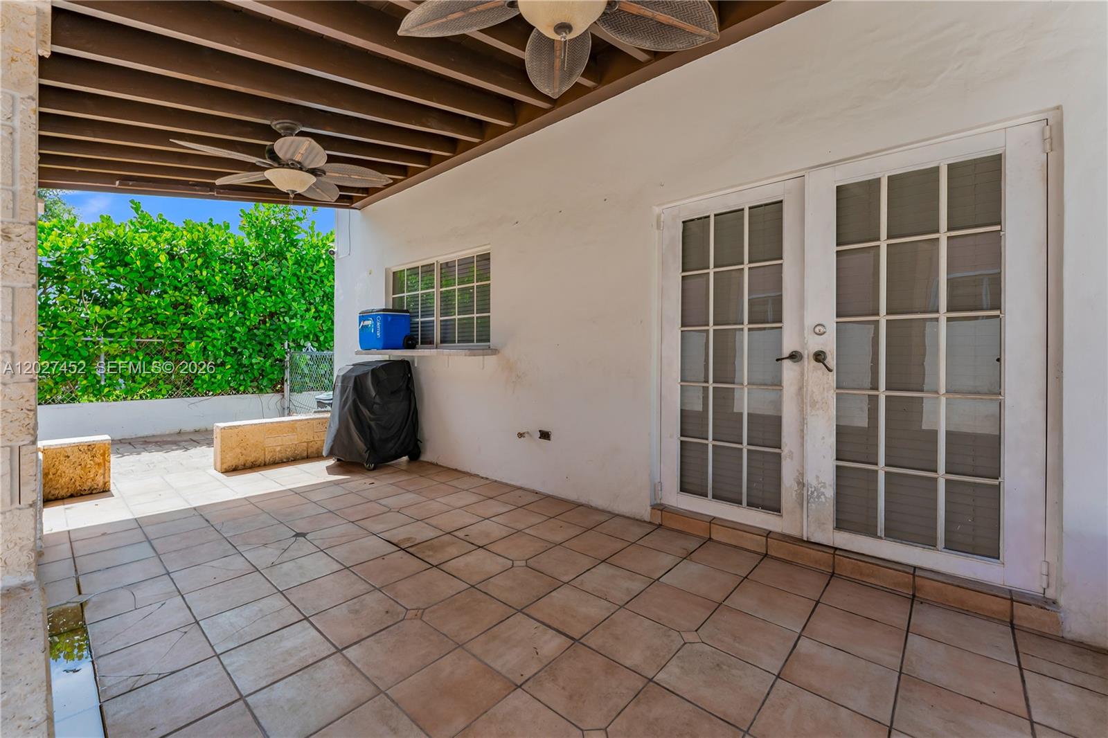 6284 SW 26th St, Miami FL 33155