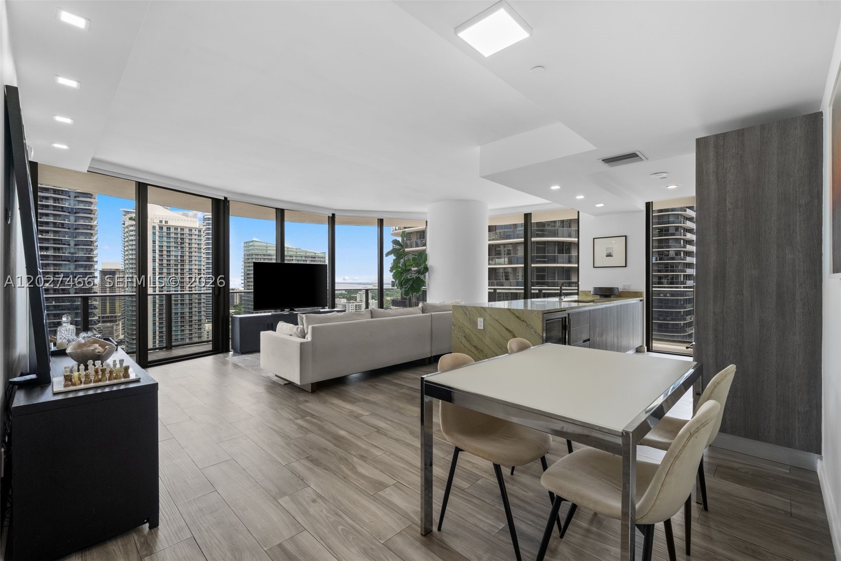 801 S Miami Ave #2901, Miami FL 33130