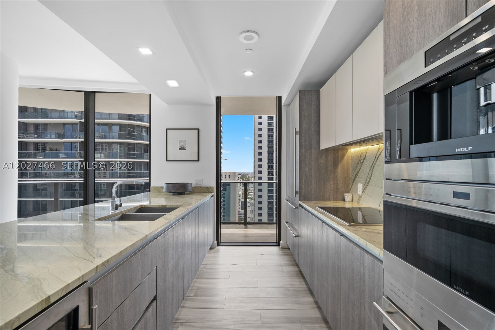 801 S Miami Ave #2901, Miami FL 33130