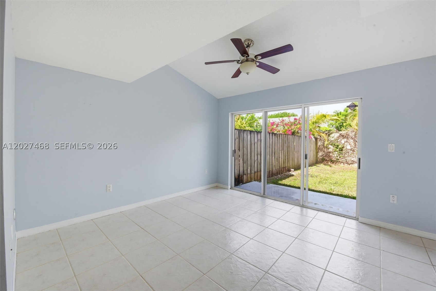 10180 SW 88th St #403, Miami FL 33176