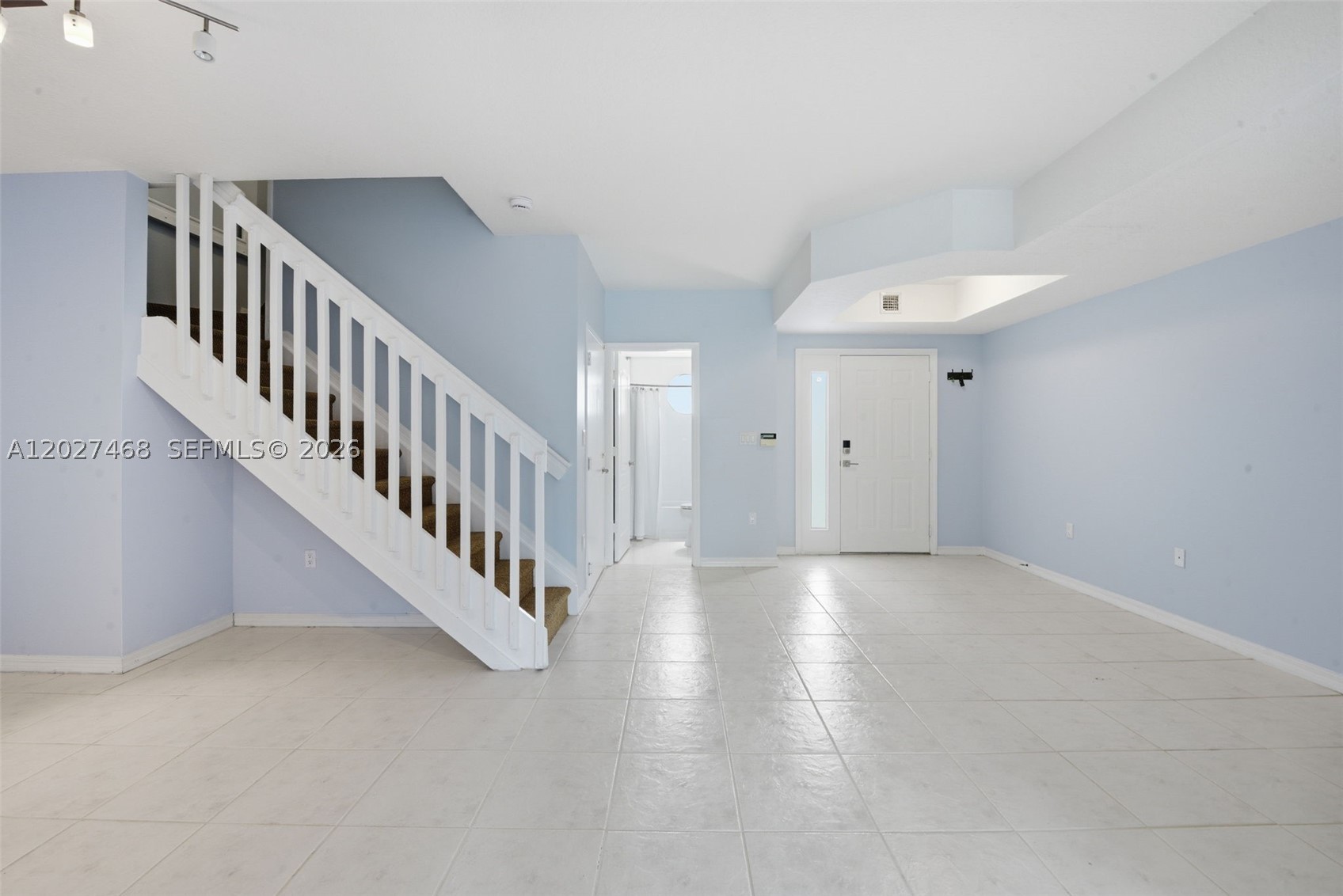 10180 SW 88th St #403, Miami FL 33176