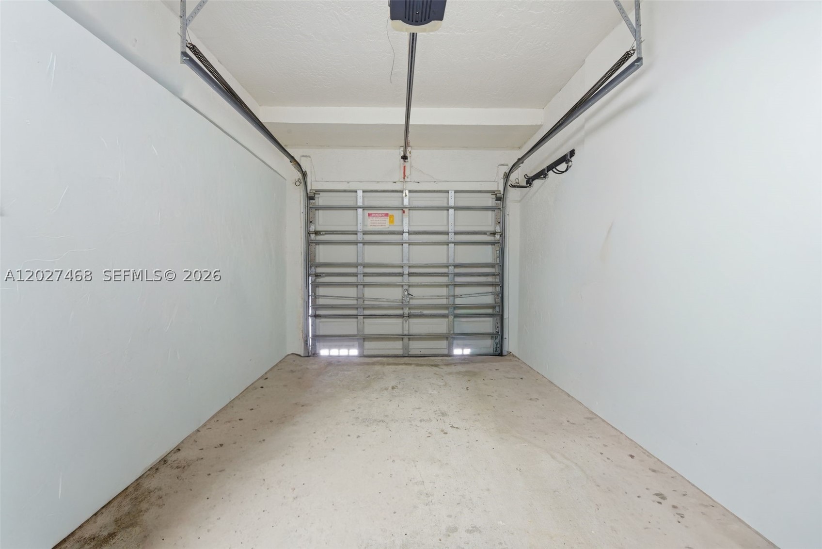10180 SW 88th St #403, Miami FL 33176