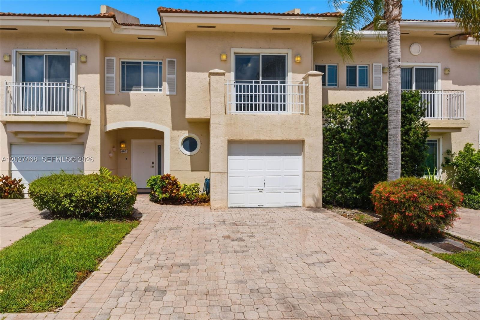 10180 SW 88th St #403, Miami FL 33176