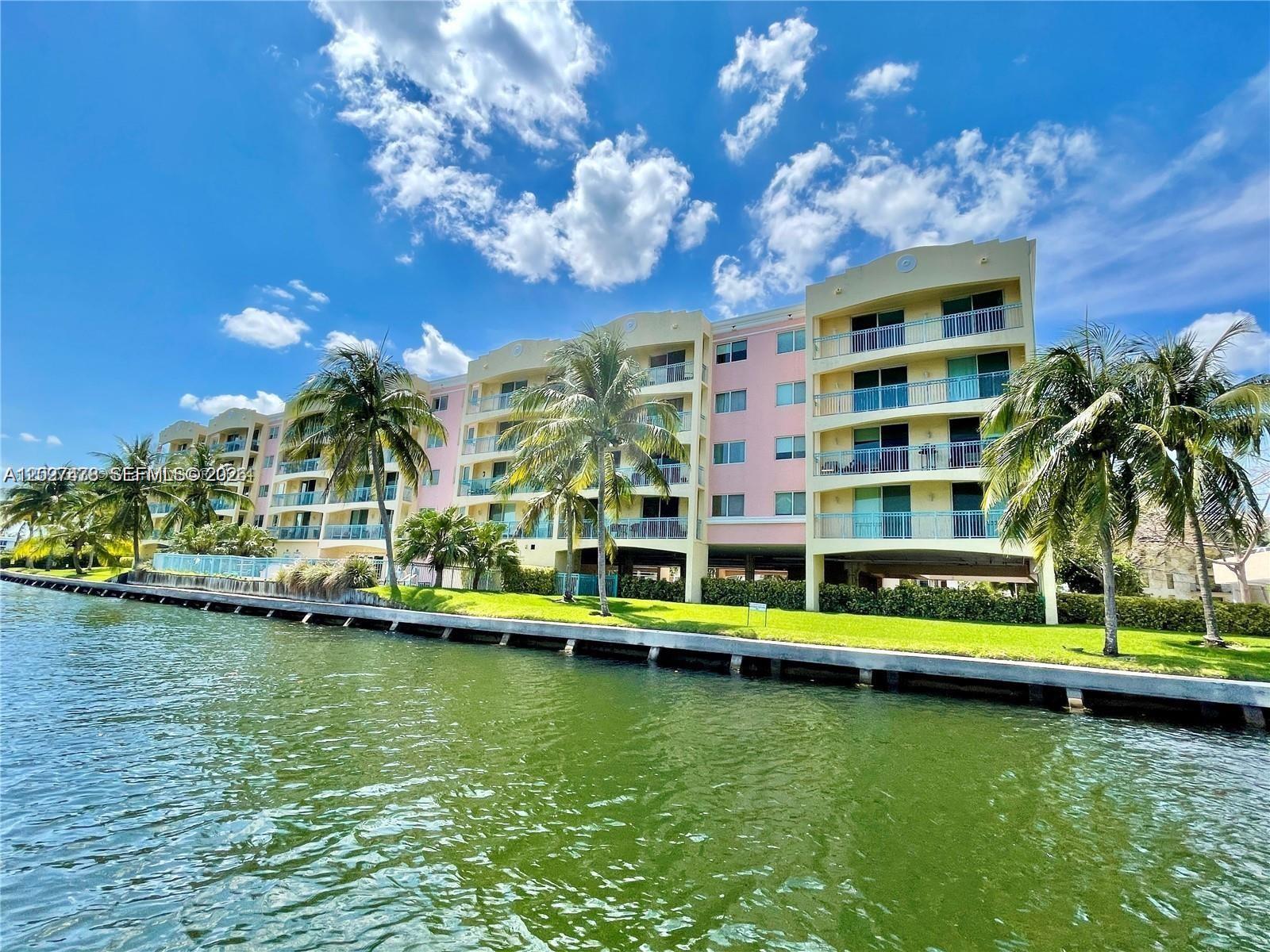 201 S Golden Isles Dr #306, Hallandale Beach FL 33009
