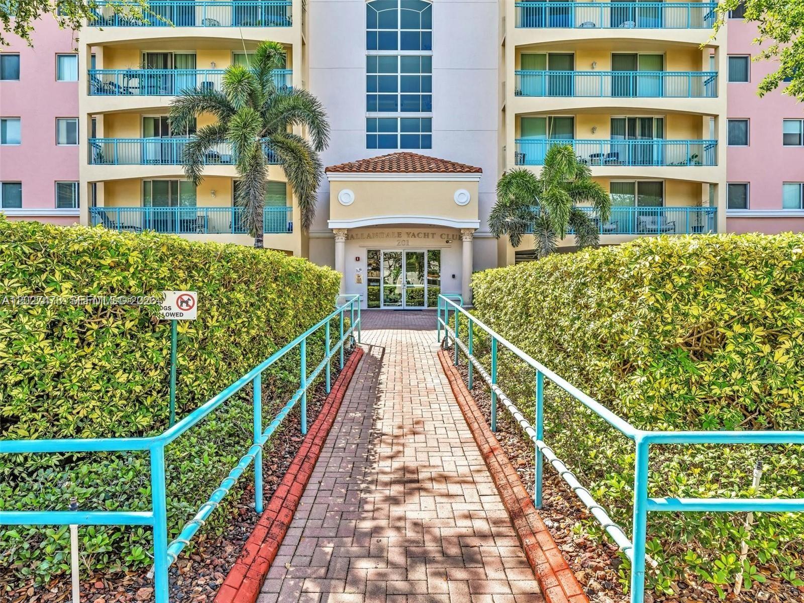 201 S Golden Isles Dr #306, Hallandale Beach FL 33009