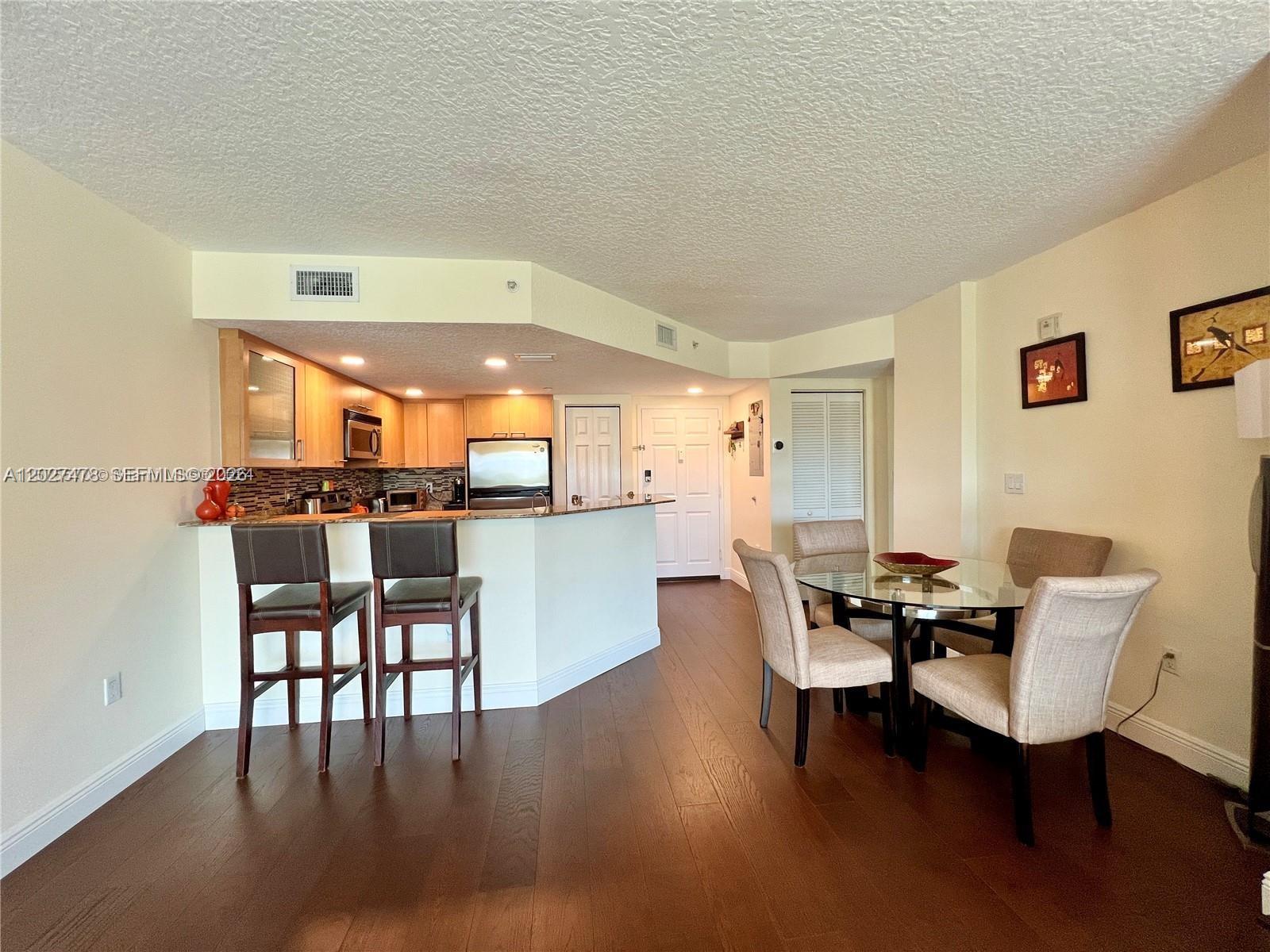 201 S Golden Isles Dr #306, Hallandale Beach FL 33009