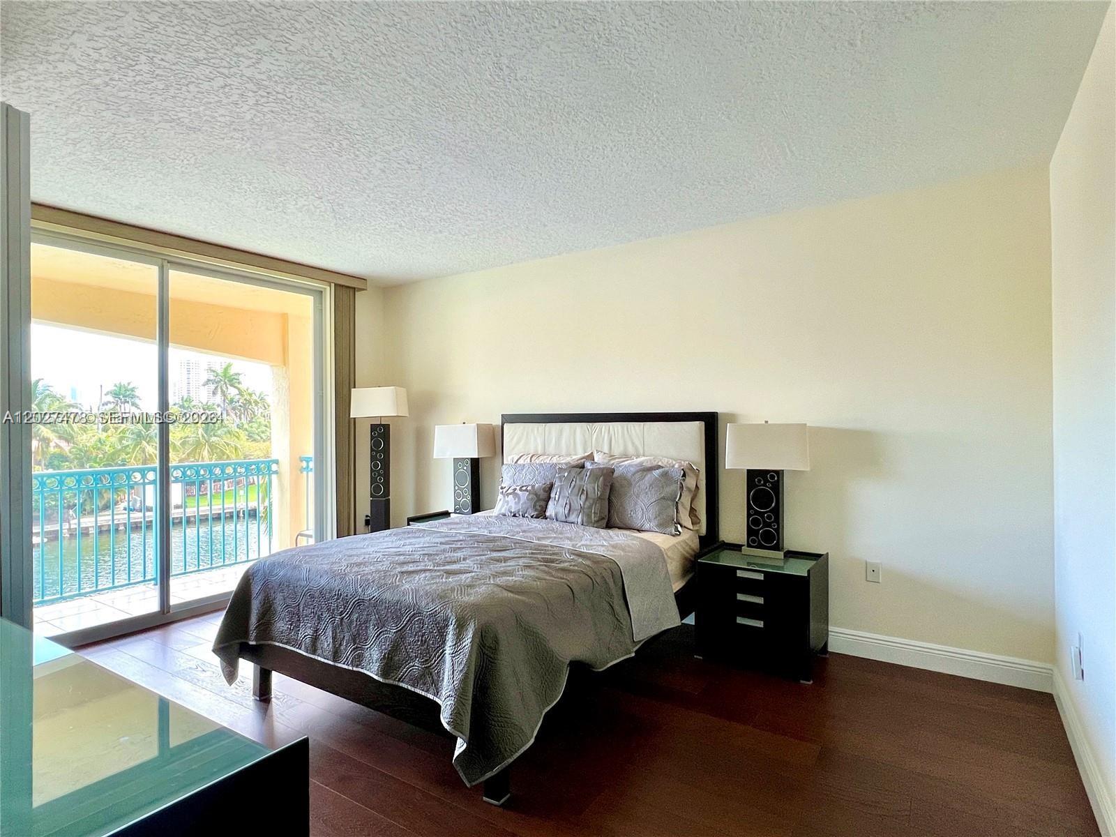 201 S Golden Isles Dr #306, Hallandale Beach FL 33009