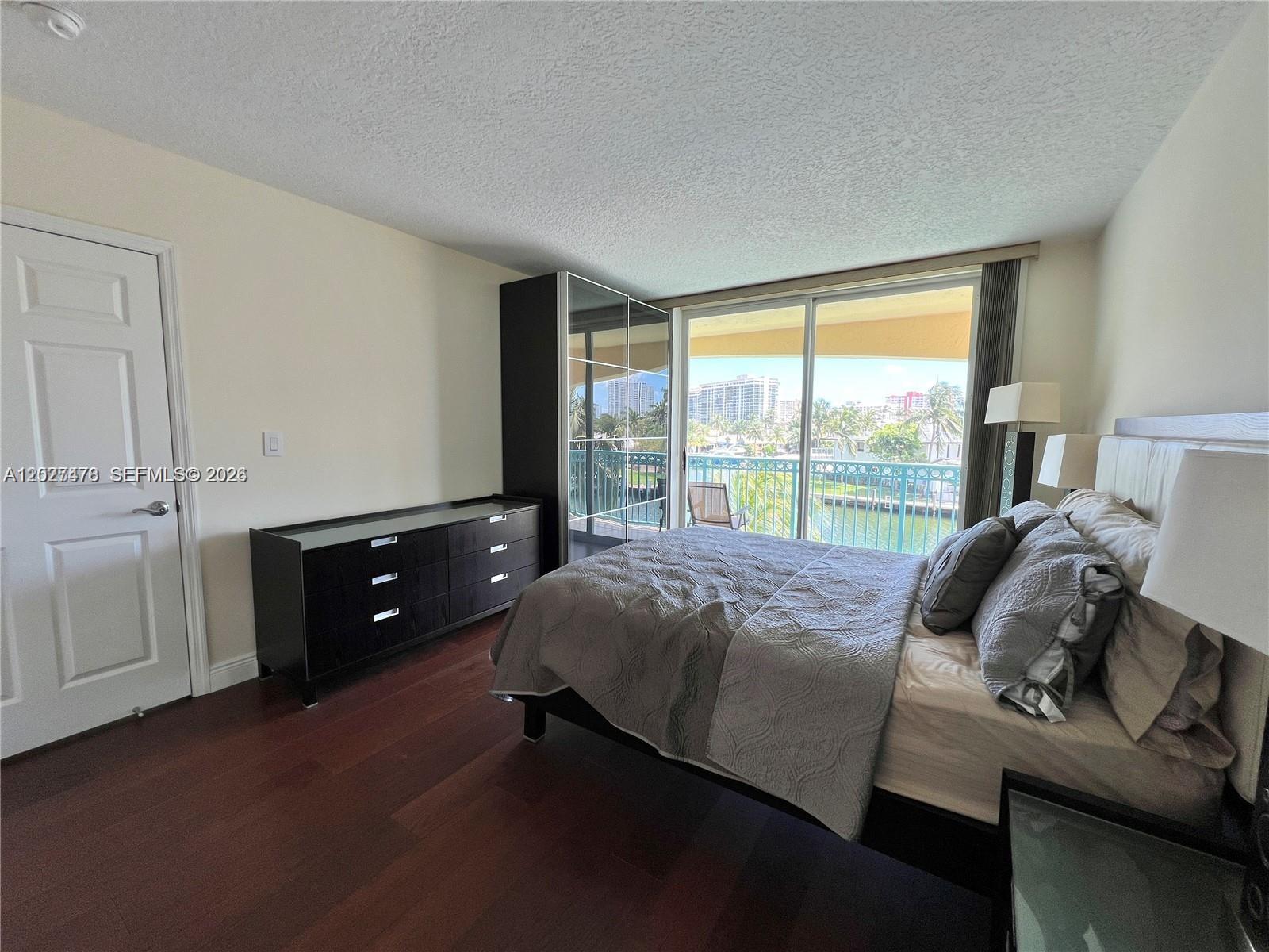 201 S Golden Isles Dr #306, Hallandale Beach FL 33009