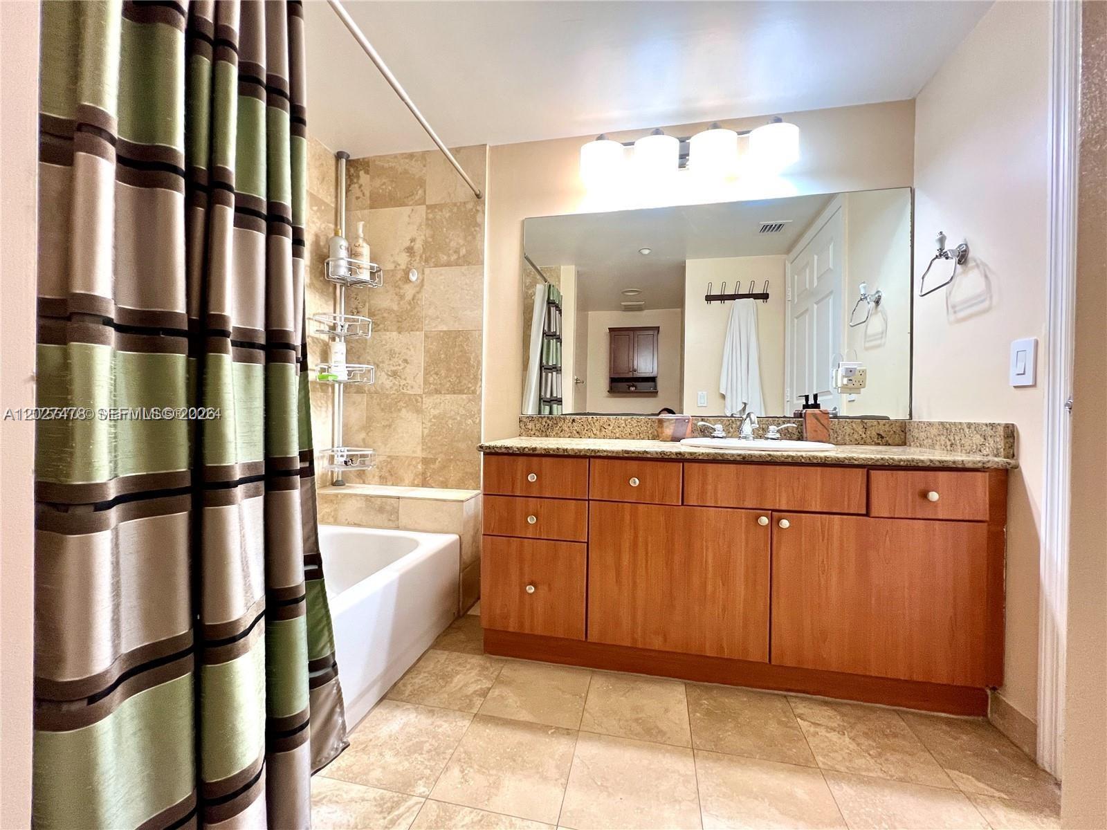201 S Golden Isles Dr #306, Hallandale Beach FL 33009