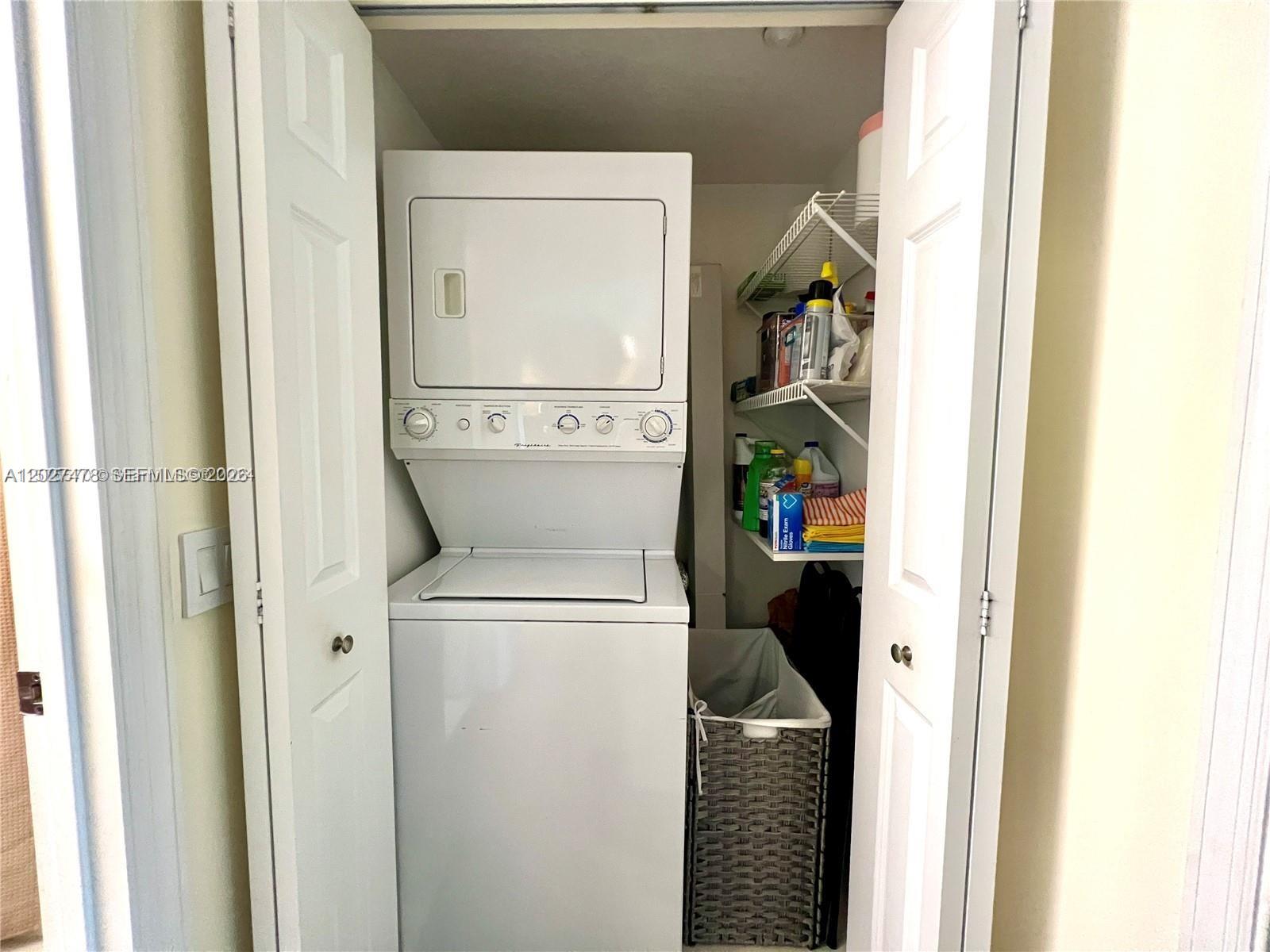 201 S Golden Isles Dr #306, Hallandale Beach FL 33009