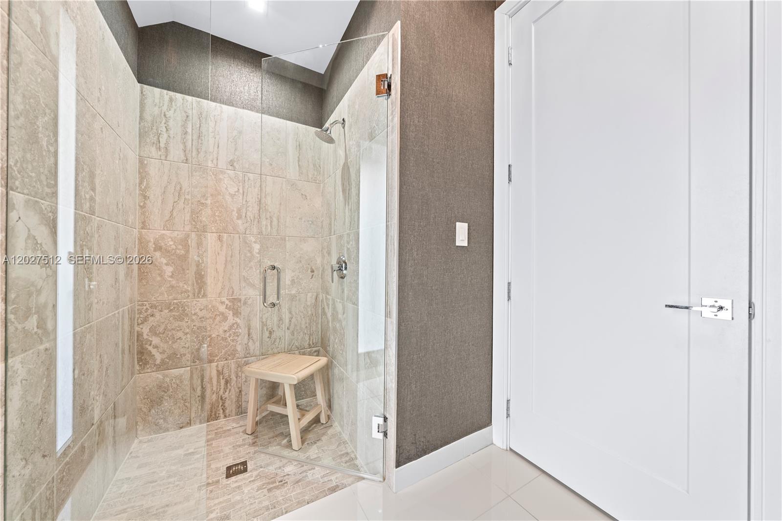 8162 NW 48th Ter, Doral FL 33166