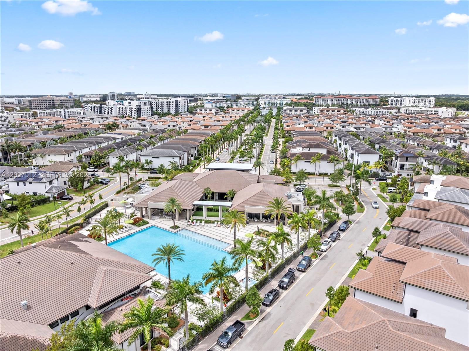 8162 NW 48th Ter, Doral FL 33166