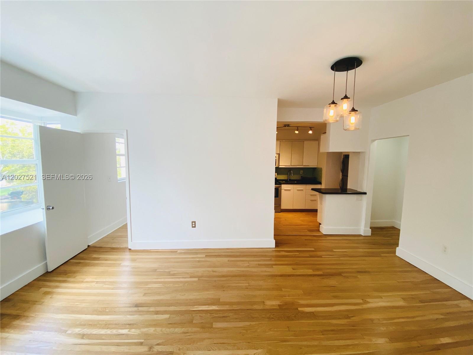 6881 Bay Dr #11, Miami Beach FL 33141