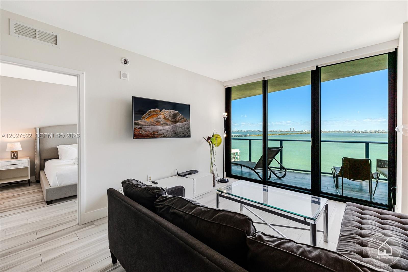 460 NE 28th St #1707, Miami FL 33137