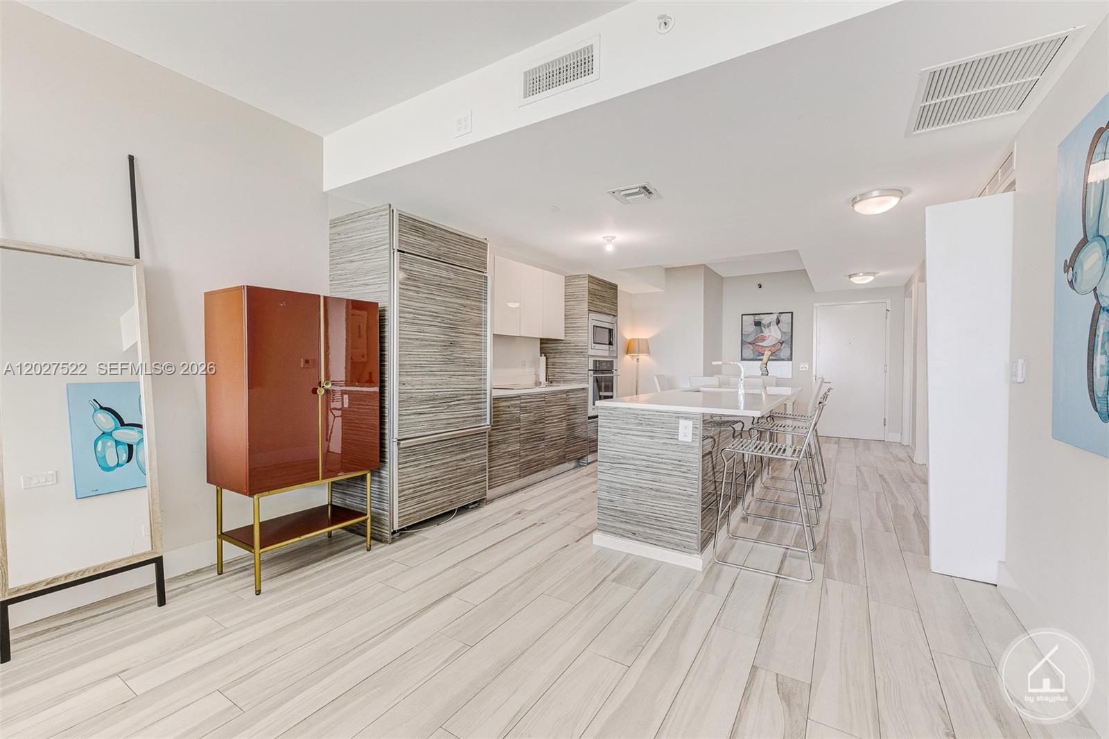 460 NE 28th St #1707, Miami FL 33137