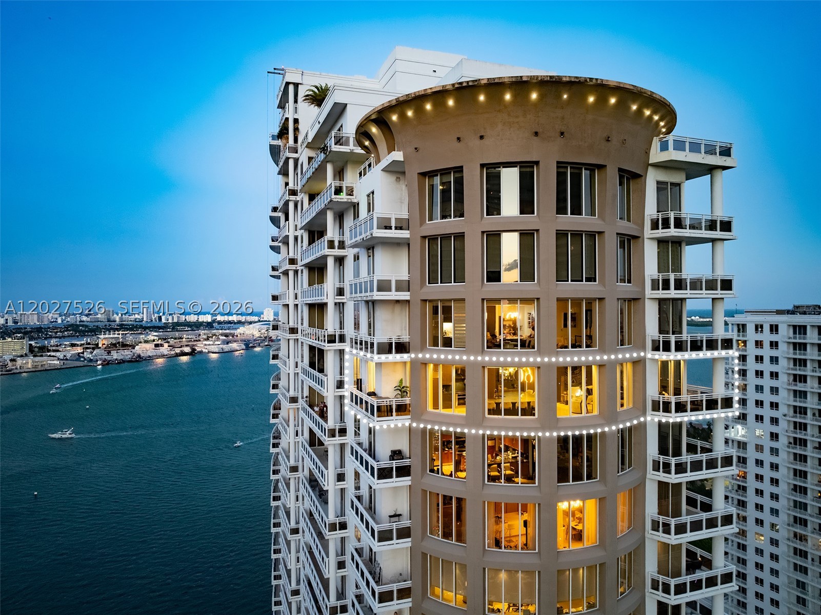 901 Brickell Key Blvd #3304, Miami FL 33131