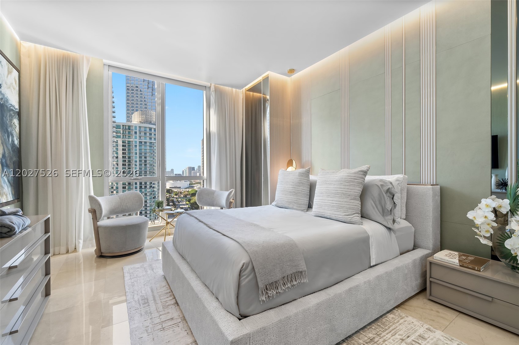 901 Brickell Key Blvd #3304, Miami FL 33131