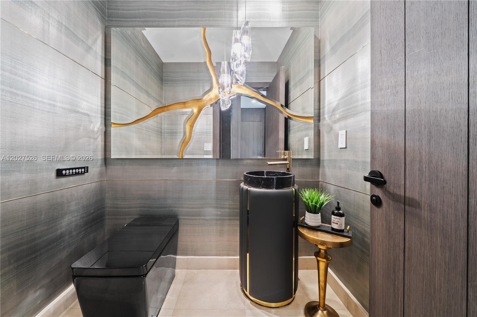 901 Brickell Key Blvd #3304, Miami FL 33131