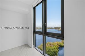 17111 Biscayne Blvd #1210, North Miami Beach FL 33160