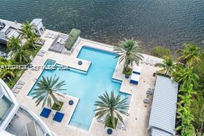 17111 Biscayne Blvd #1210, North Miami Beach FL 33160