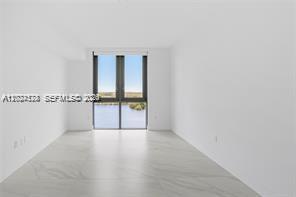 17111 Biscayne Blvd #1210, North Miami Beach FL 33160