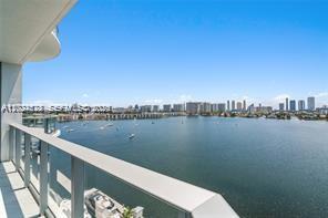 17111 Biscayne Blvd #1210, North Miami Beach FL 33160