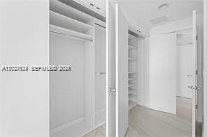 17111 Biscayne Blvd #1210, North Miami Beach FL 33160