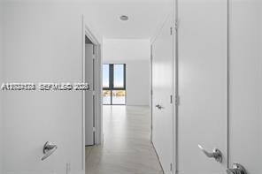 17111 Biscayne Blvd #1210, North Miami Beach FL 33160