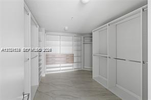 17111 Biscayne Blvd #1210, North Miami Beach FL 33160