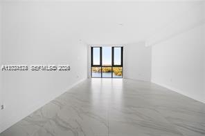 17111 Biscayne Blvd #1210, North Miami Beach FL 33160
