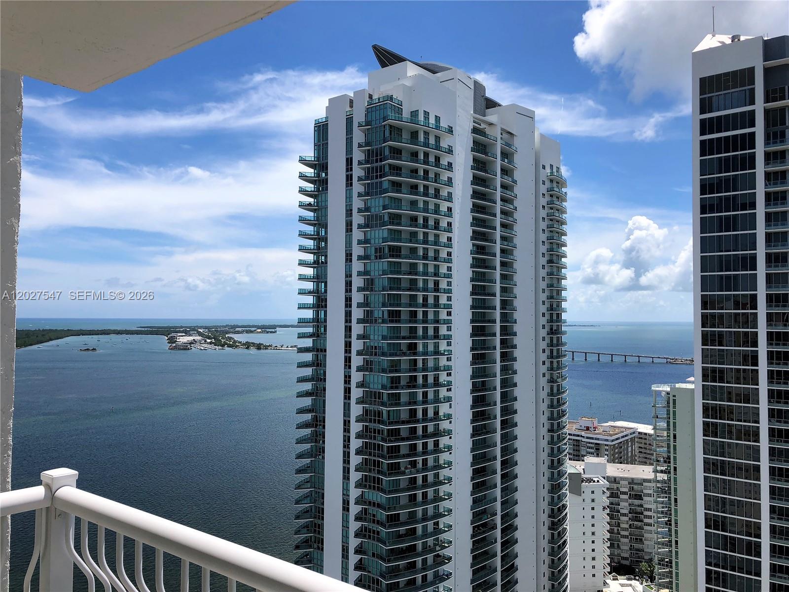 1200 Brickell Bay Dr #3903, Miami FL 33131