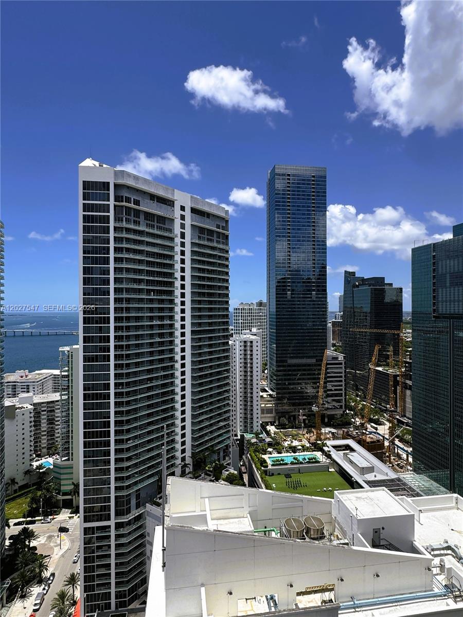 1200 Brickell Bay Dr #3903, Miami FL 33131