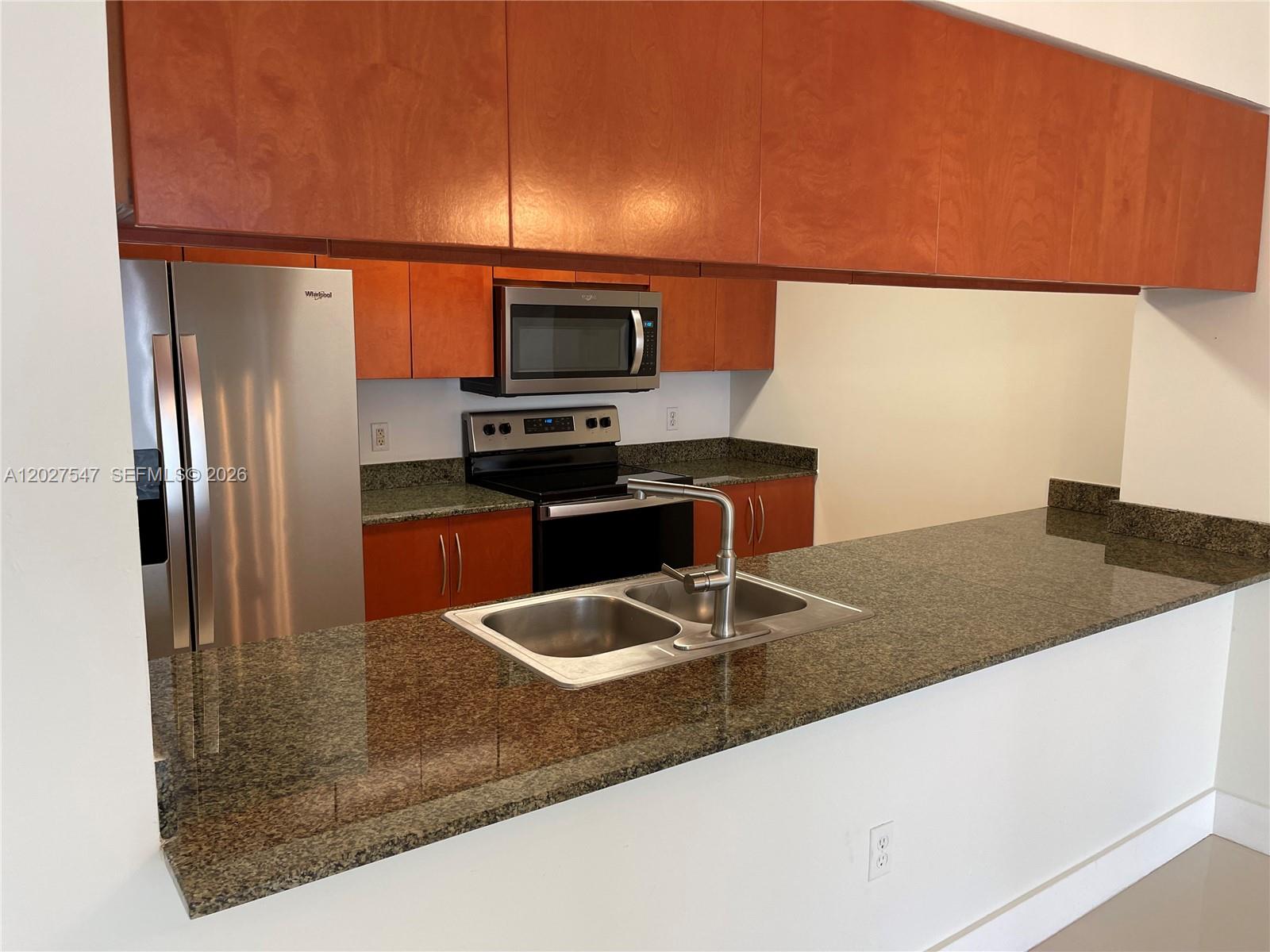 1200 Brickell Bay Dr #3903, Miami FL 33131