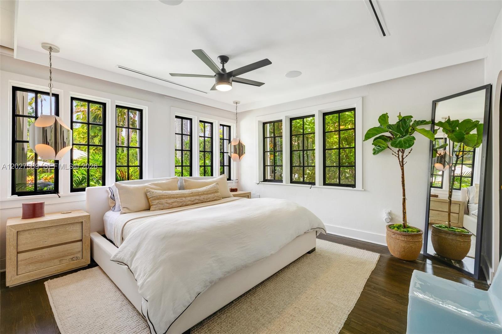 1225 Alhambra Cir, Coral Gables FL 33134