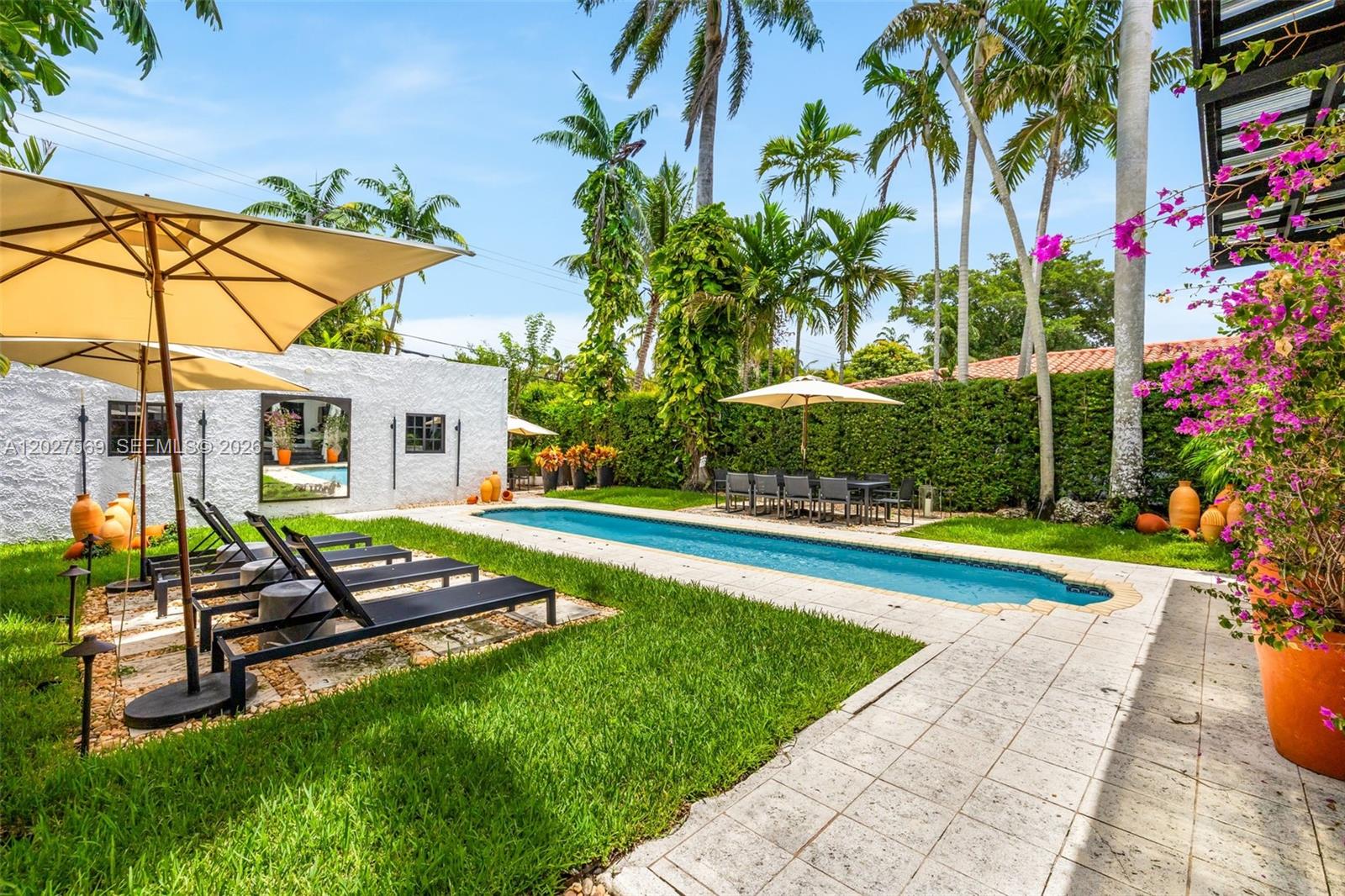 1225 Alhambra Cir, Coral Gables FL 33134
