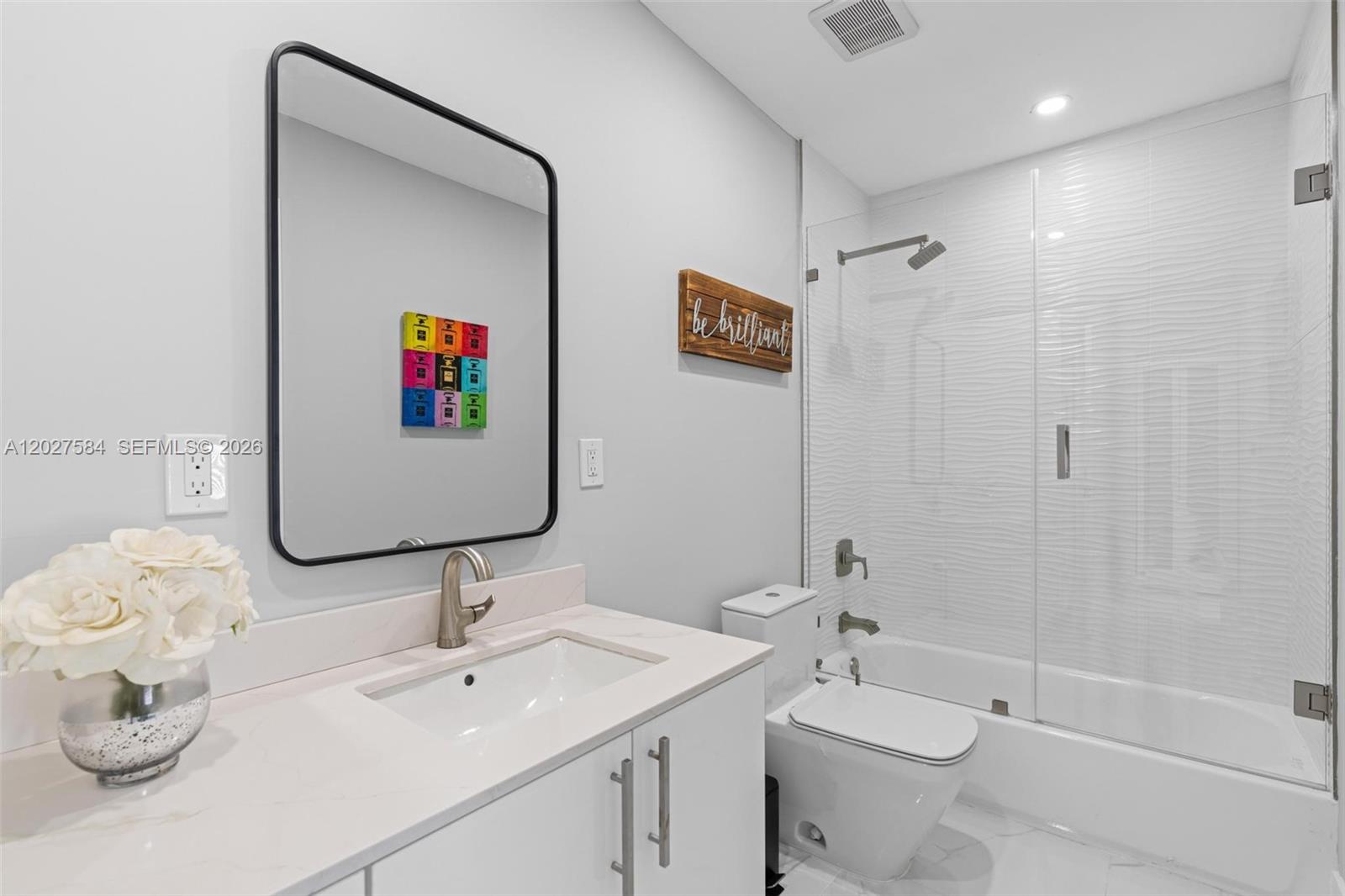 26 NE 88th St, El Portal FL 33138