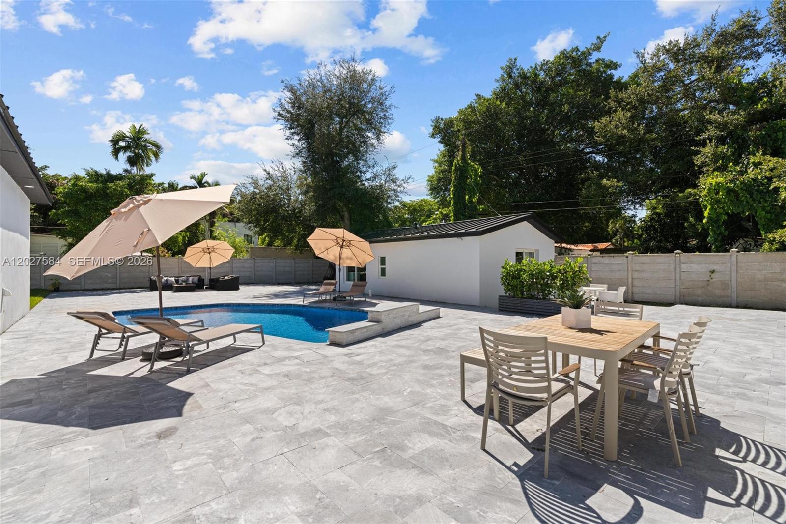 26 NE 88th St, El Portal FL 33138