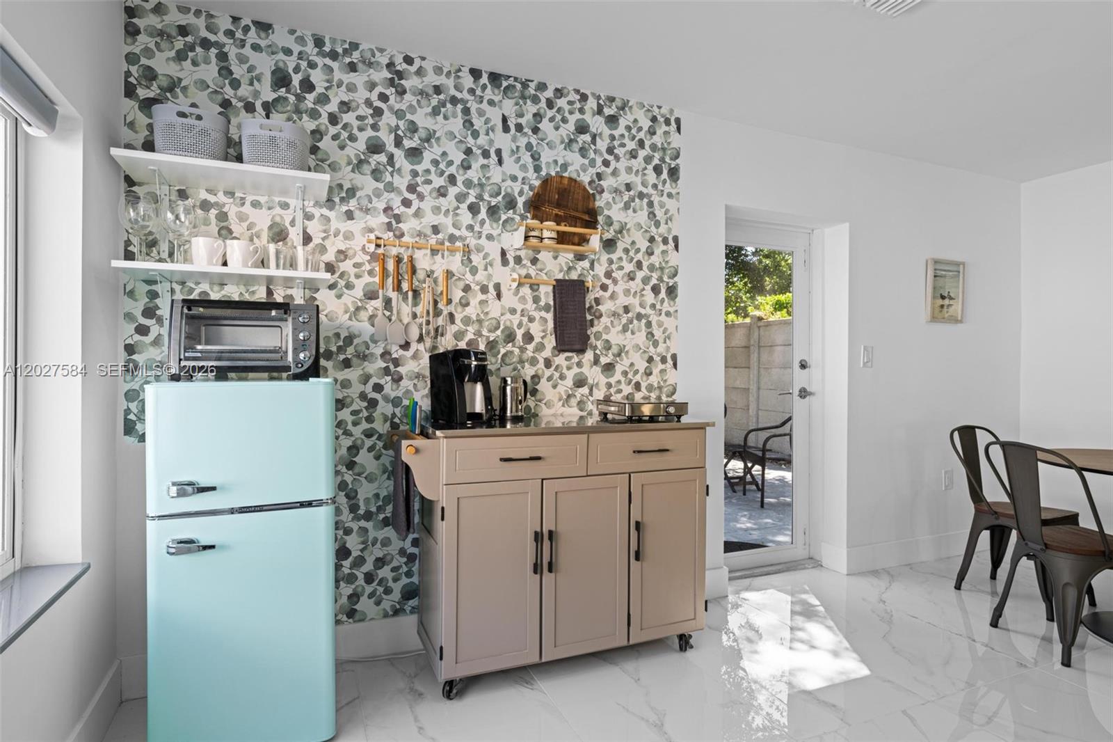 26 NE 88th St, El Portal FL 33138