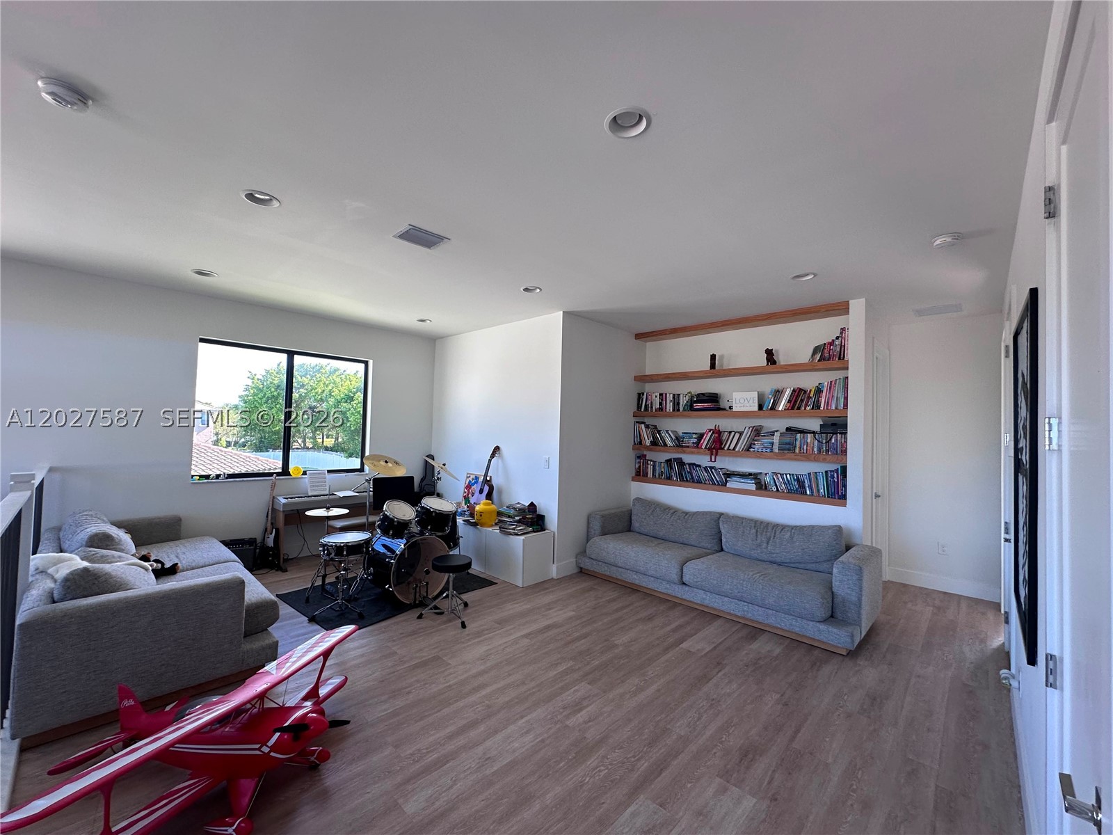 4572 SW 178th Ave, Miramar FL 33029